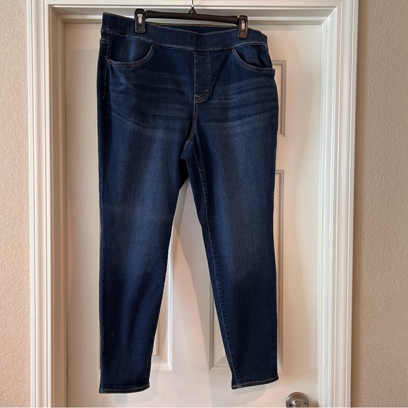 EVRI Denim - 16 EVRI Jeggings
